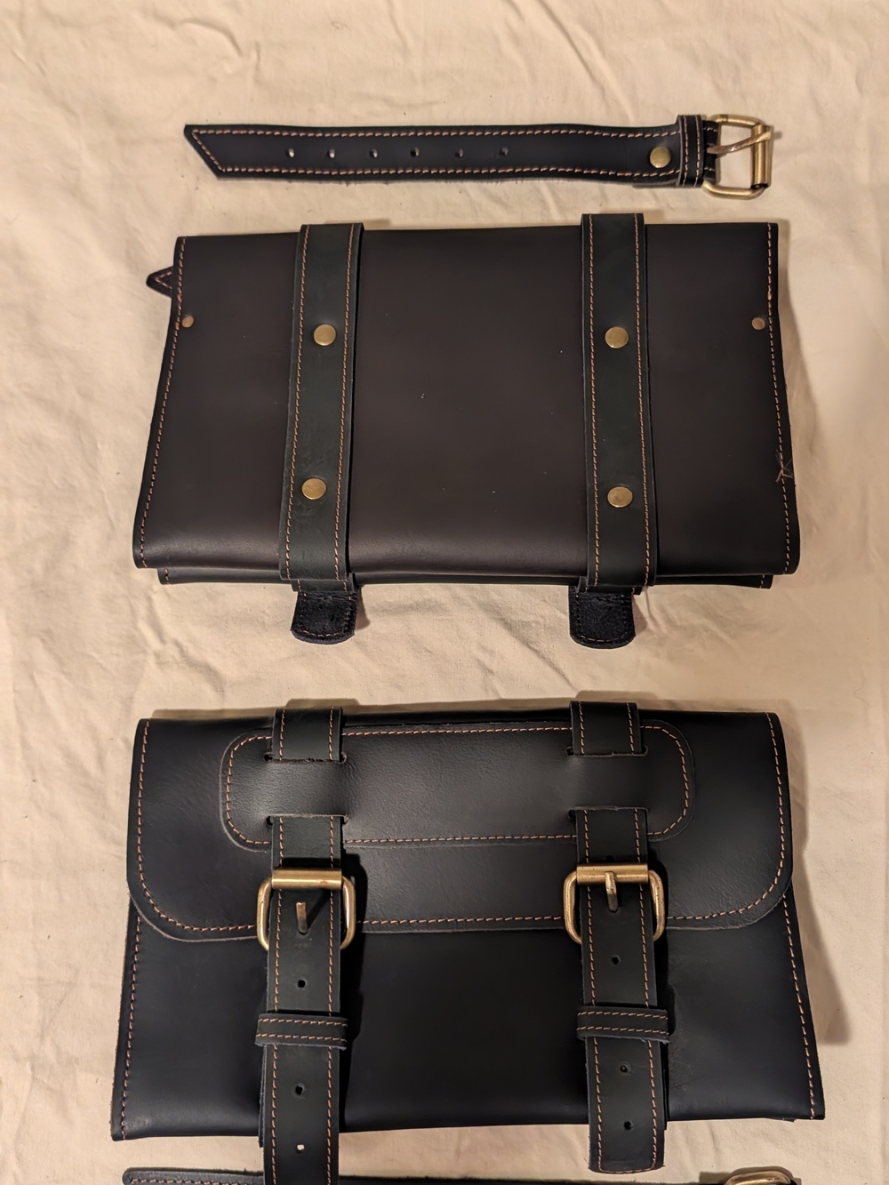 Black Leather Double-Buckle Messenger Bag - Unbranded